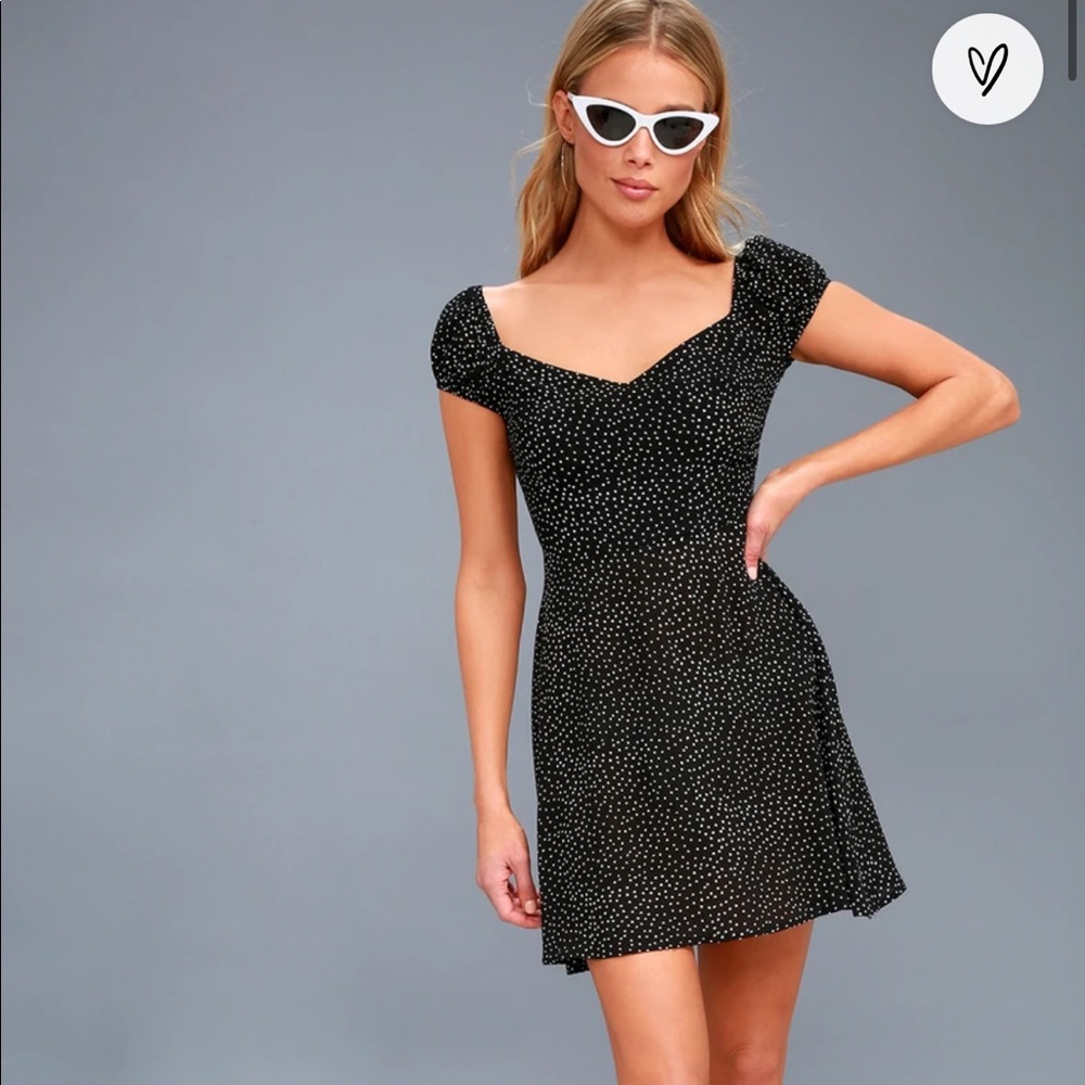 Forget-Me-Dot Black and White Polka Dot Skater Dress size medium NWT